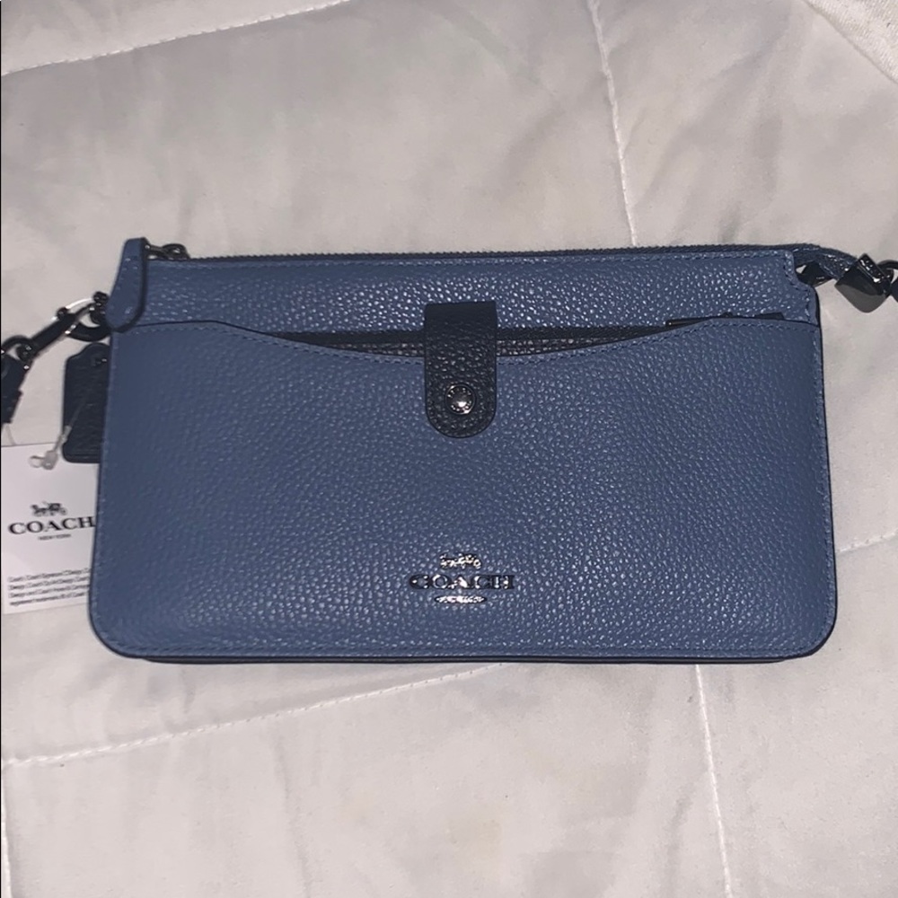 Noa Pop-Up Coach Messenger